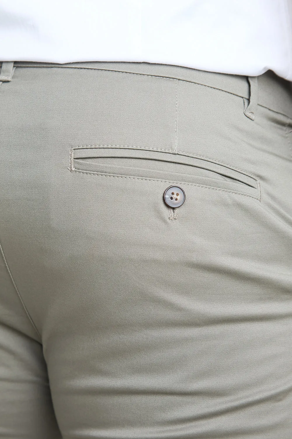 Athletic Fit Chino Shorts 7''  in Sage